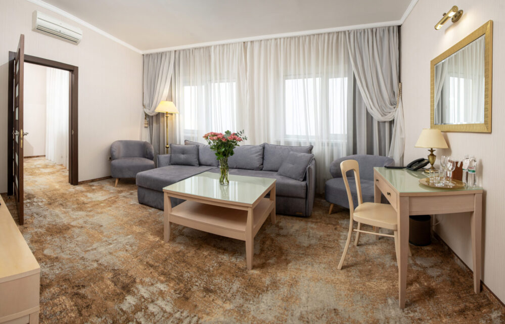 Отель «Киевская Русь» — Сходница