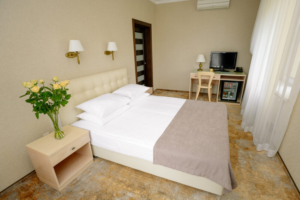 Отель «Киевская Русь» — Сходница