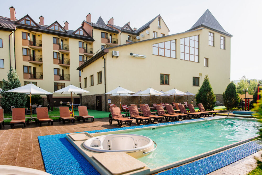 Отель «Киевская Русь» — Сходница