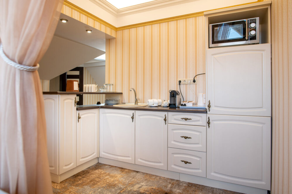 Отель «Киевская Русь» — Сходница