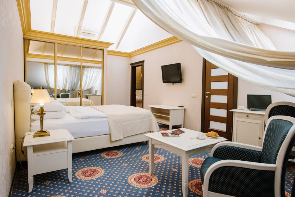 Отель «Киевская Русь» — Сходница