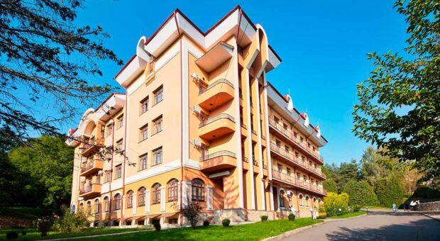 Sanatorium «Krysztaliczny pałac»