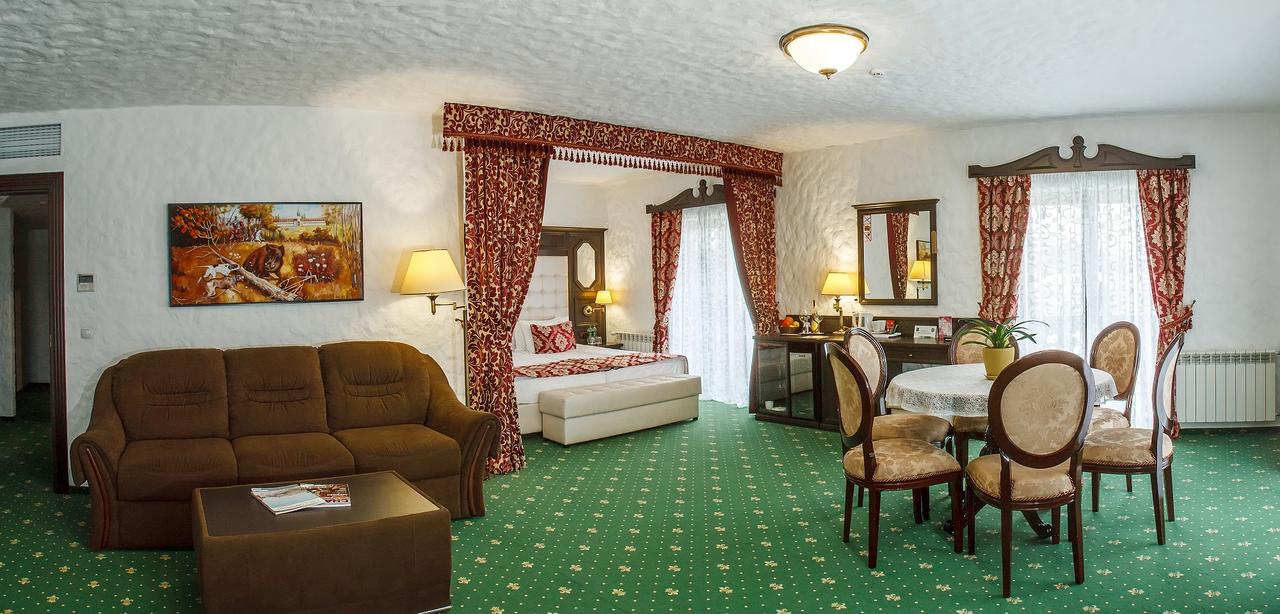 Готель «Іванчо Бірток» – Закарпаття