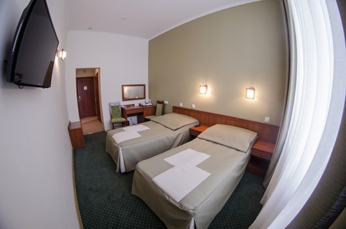 Готель «Карпатські Зорі» – Яремче