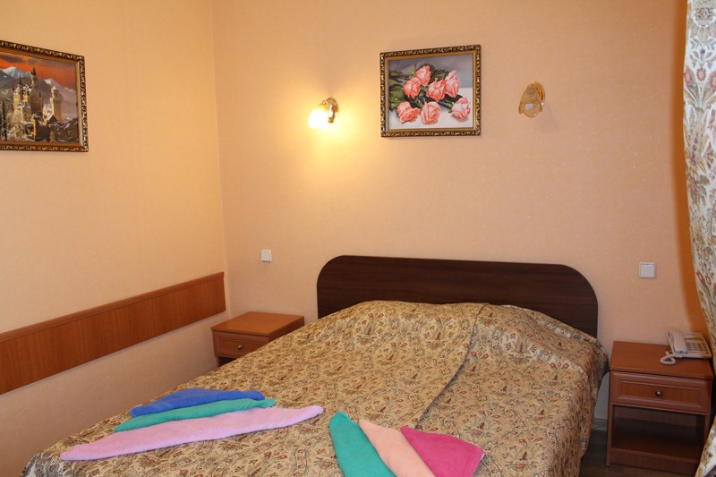 Санаторій «МЦР Залізничників» – Хмільник