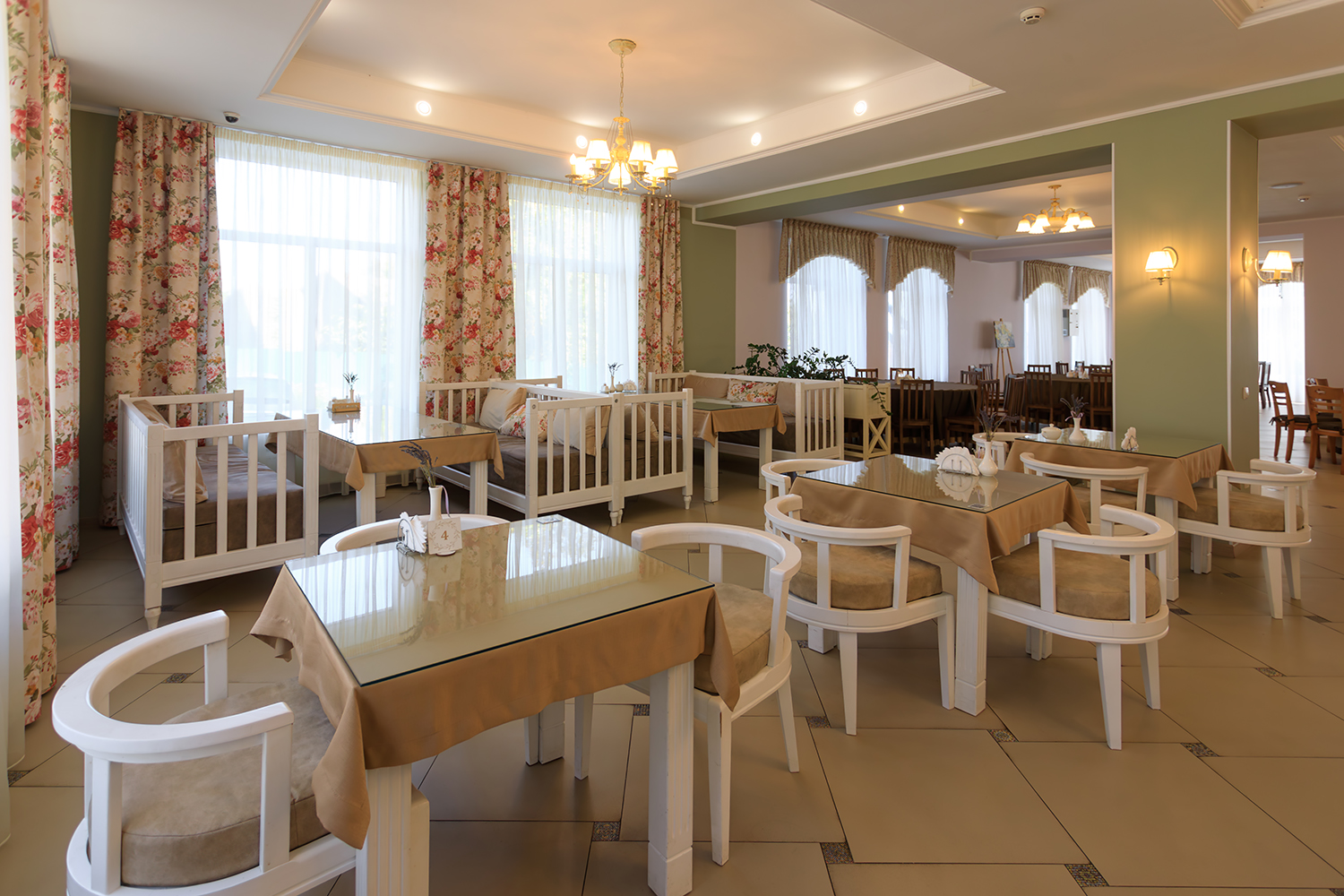 Готель «Vita Park «Сонячний Прованс» – Сатанів