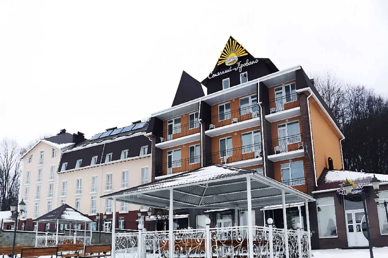 Готель «Vita Park «Сонячний Прованс» – Сатанів