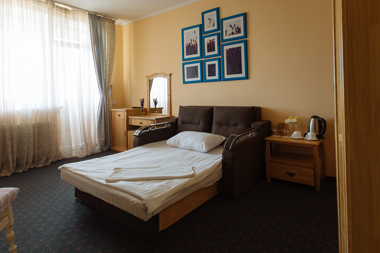 Готель «Vita Park «Сонячний Прованс» – Сатанів