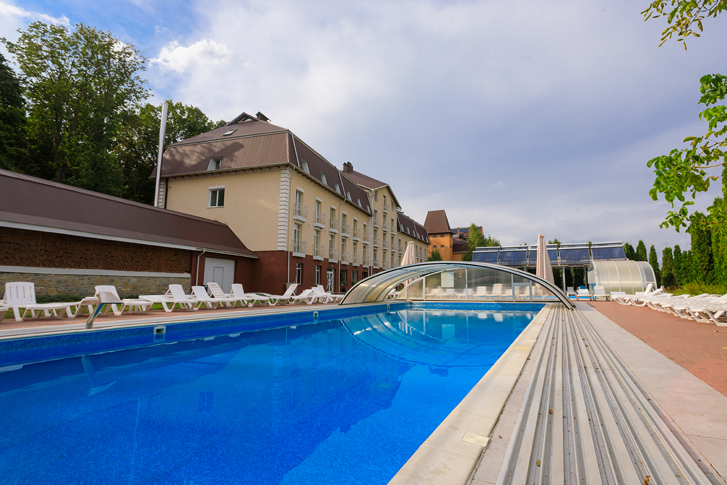 Готель «Vita Park «Сонячний Прованс» – Сатанів